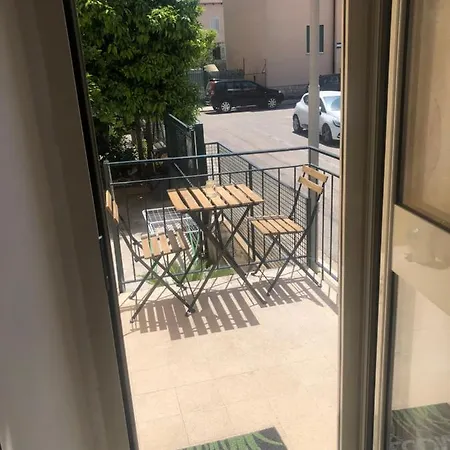 Central Holiday Home Fondi Apartment