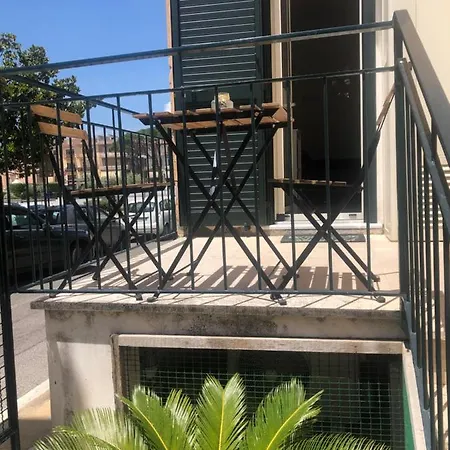 Central Holiday Home Fondi Apartment