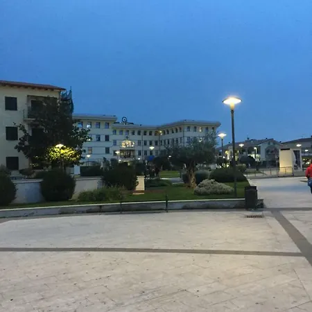 Apartment Central Holiday Home Fondi *