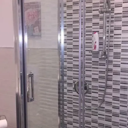 Apartment Central Holiday Home Fondi